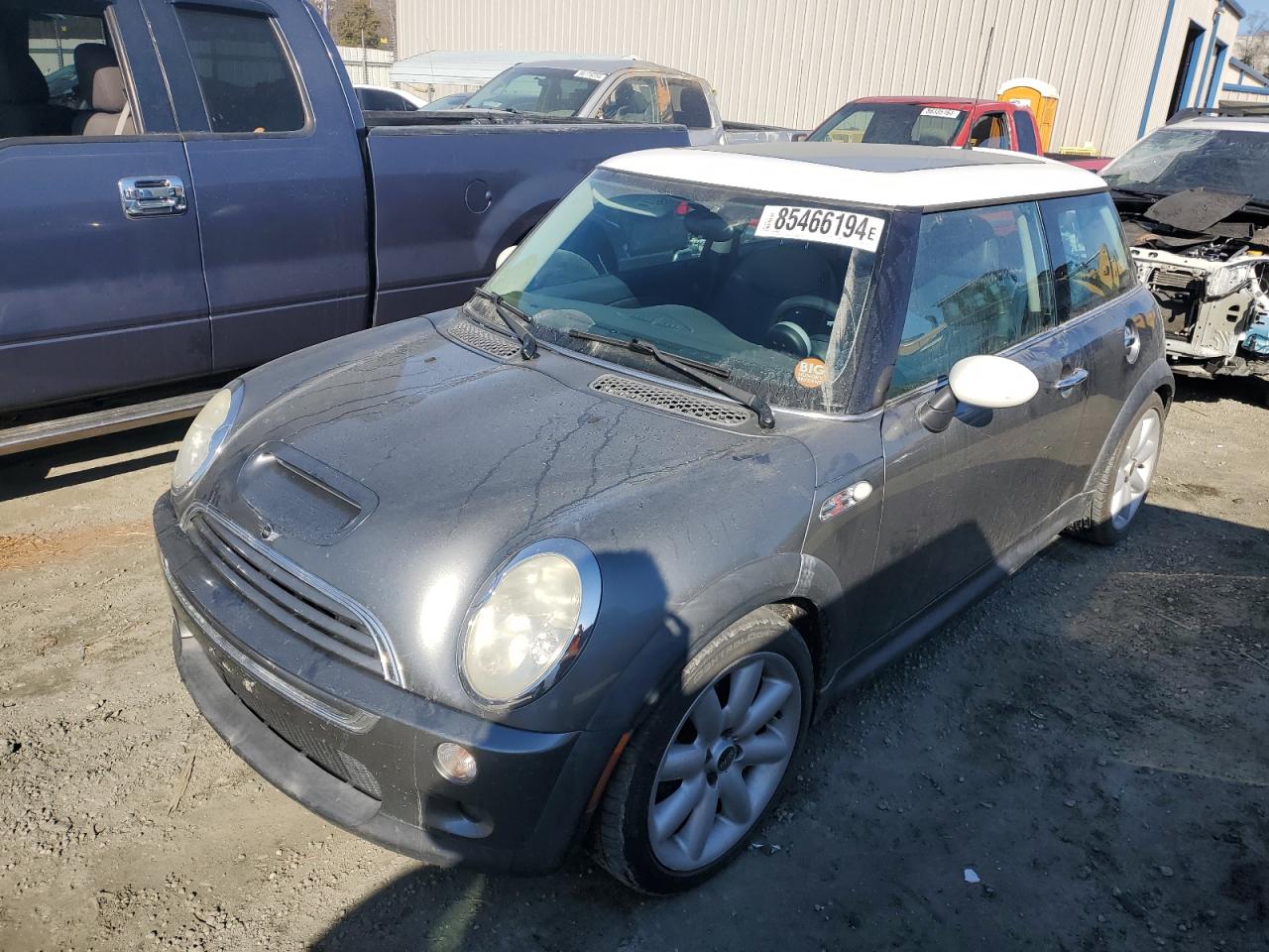 2002 Mini Cooper S for Sale in Spartanburg, SC - Water/Flood
