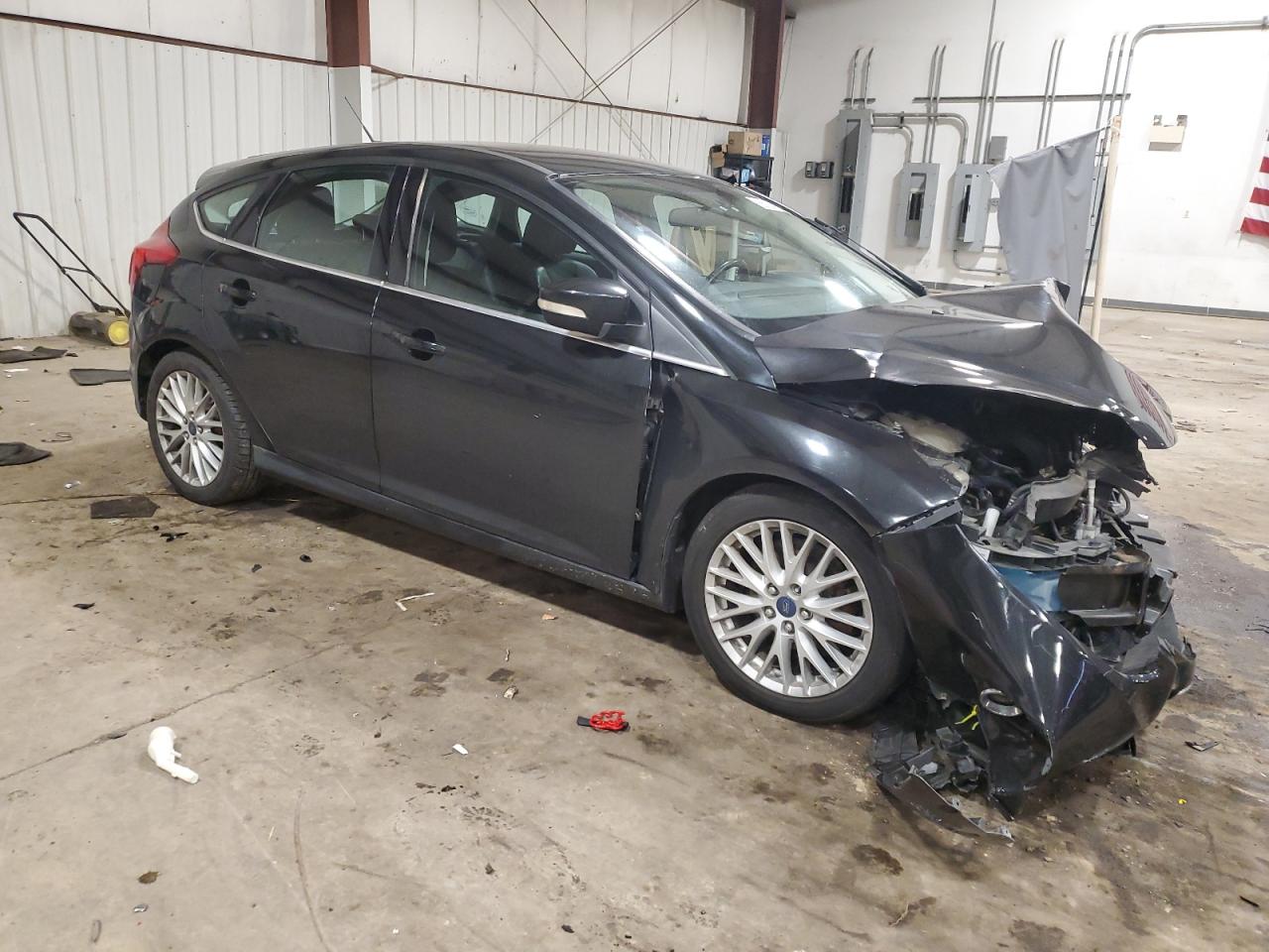 VIN 1FADP3N21EL395603 2014 FORD FOCUS no.4