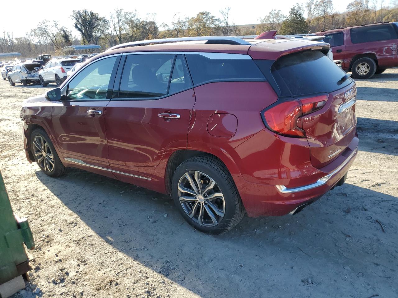 2019 GMC Terrain - Image 2