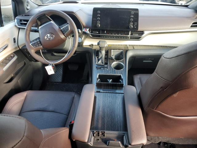  TOYOTA SIENNA 2023 Biały