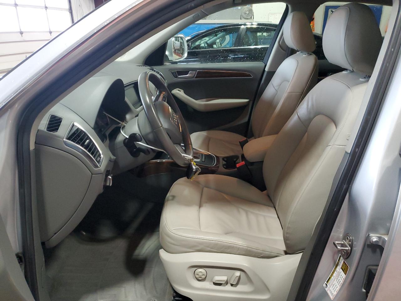 2010 Audi Q5 - Image 7