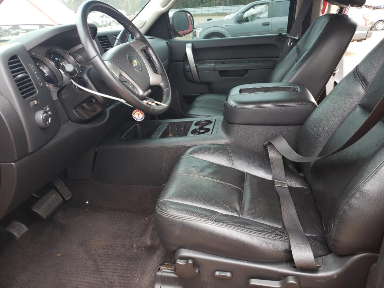 2013 Chevrolet Silverado - Image 7