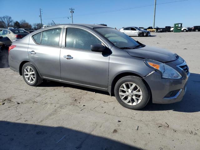  NISSAN VERSA 2019 Сірий