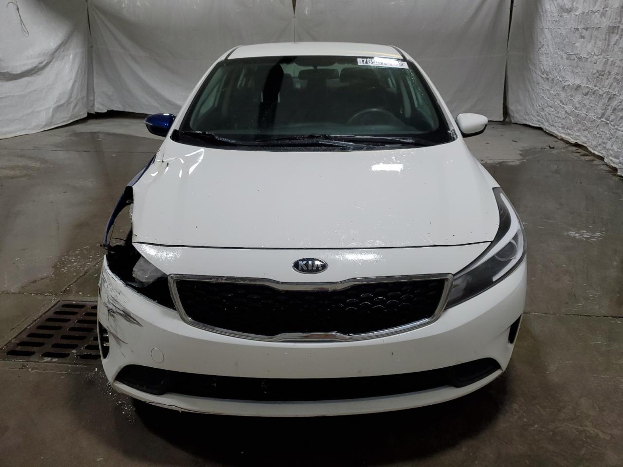 VIN 3KPFK4A73HE086950 2017 KIA FORTE no.5