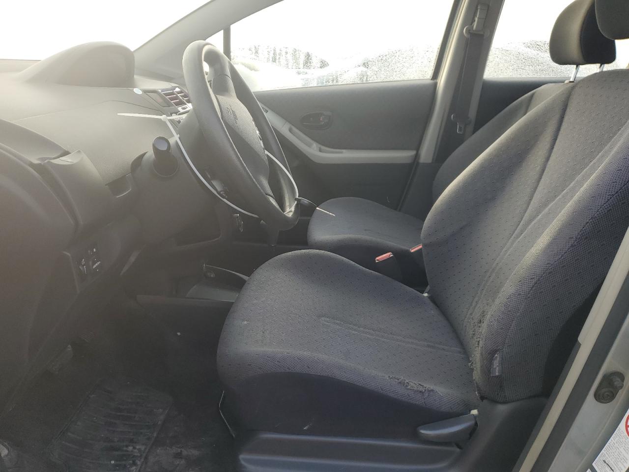 2009 Toyota Yaris VIN: JTDKT903695239101 Lot: 83140544