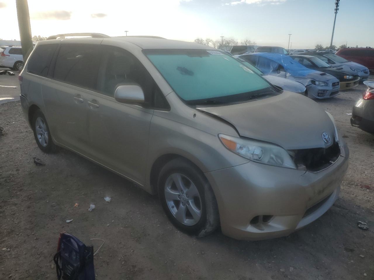 VIN 5TDKK3DCXES496910 2014 TOYOTA All Models no.4