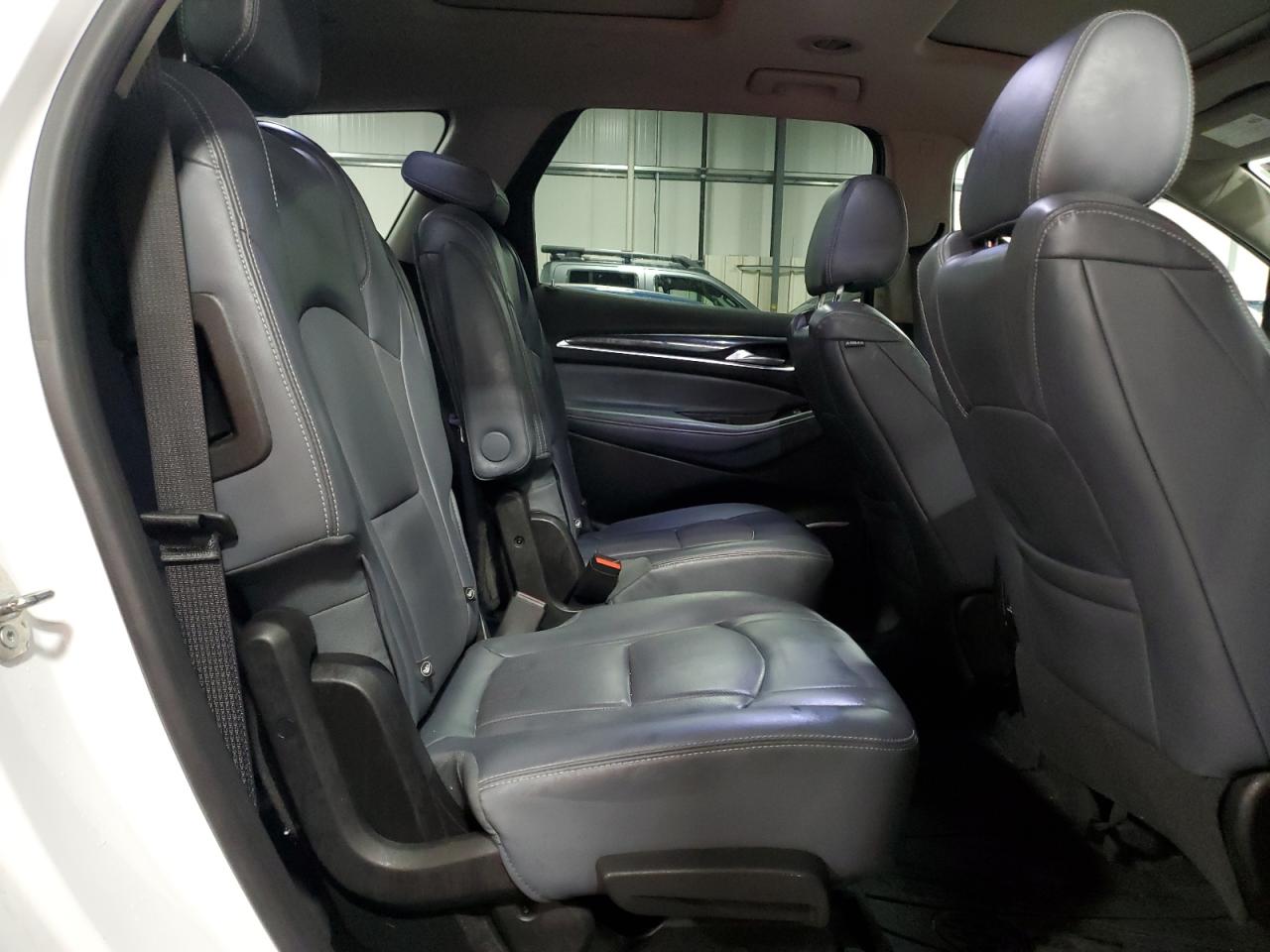 2018 Buick Enclave - Image 11