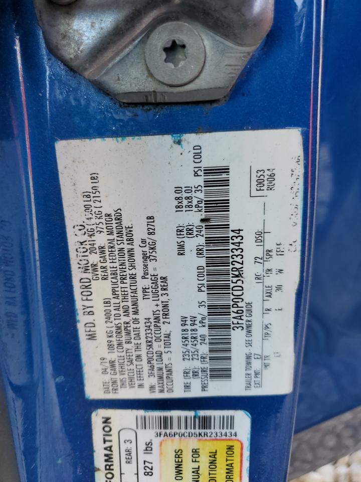 2019 Ford Fusion - Image 13