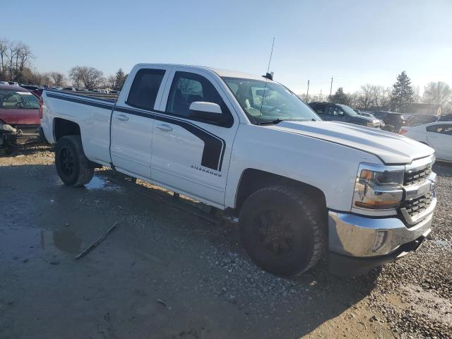  CHEVROLET SILVERADO 2017 Белы