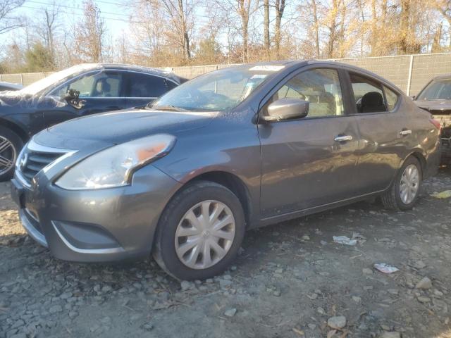  NISSAN VERSA 2018 Серый