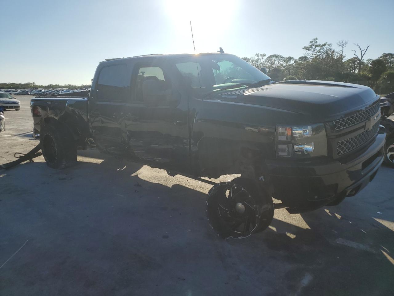 2012 Chevrolet Silverado - Image 4