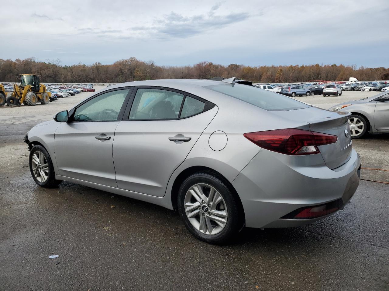 2020 Hyundai Elantra - Image 2