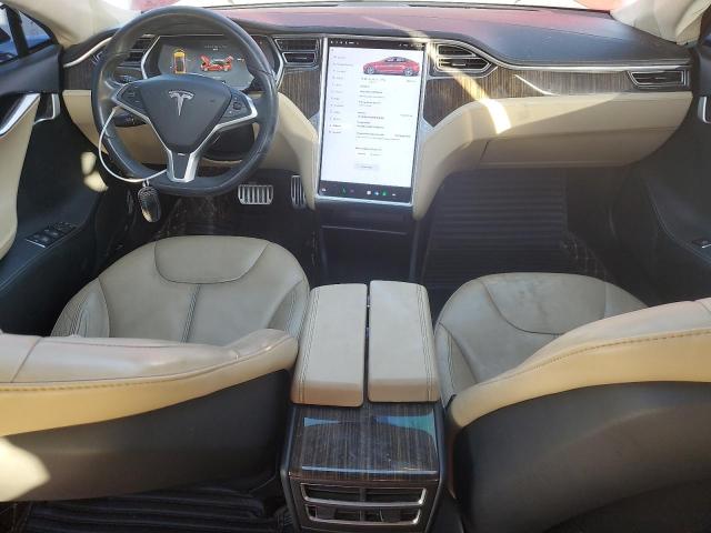  TESLA MODEL S 2013 Красный