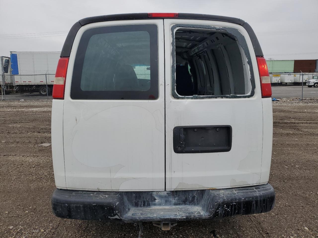 VIN 1GCWGFFA7E1167241 2014 CHEVROLET EXPRESS no.6