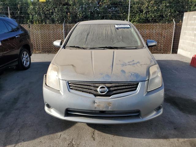 Седаны NISSAN SENTRA 2012 Серый