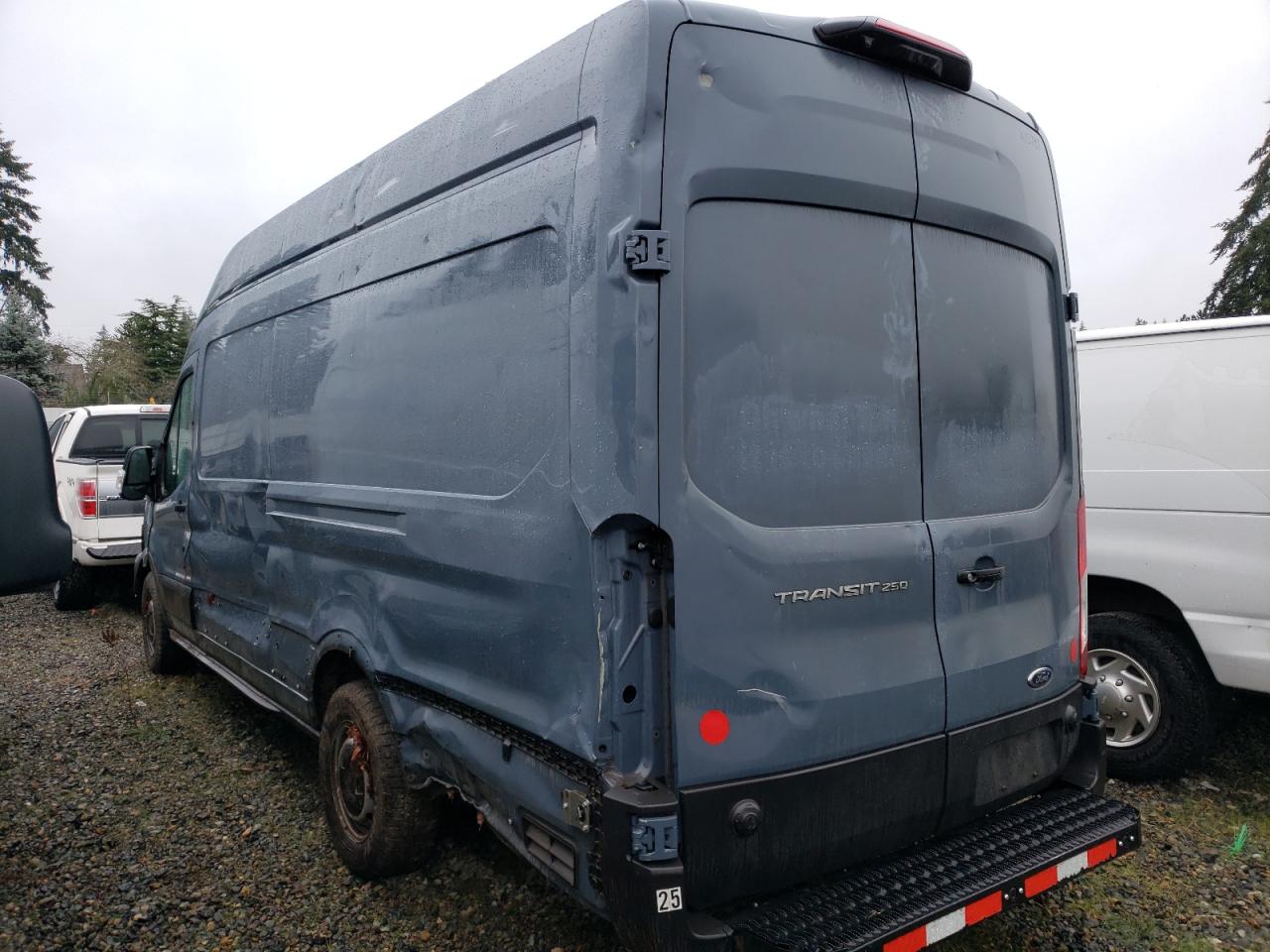 VIN 1FTBR3X86LKA27921 2020 FORD TRANSIT no.2