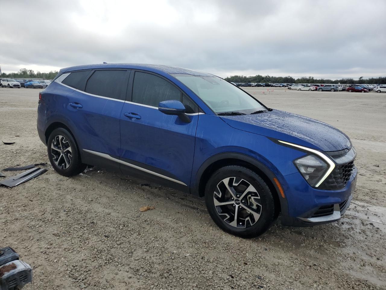 2023 Kia Sportage - Image 4