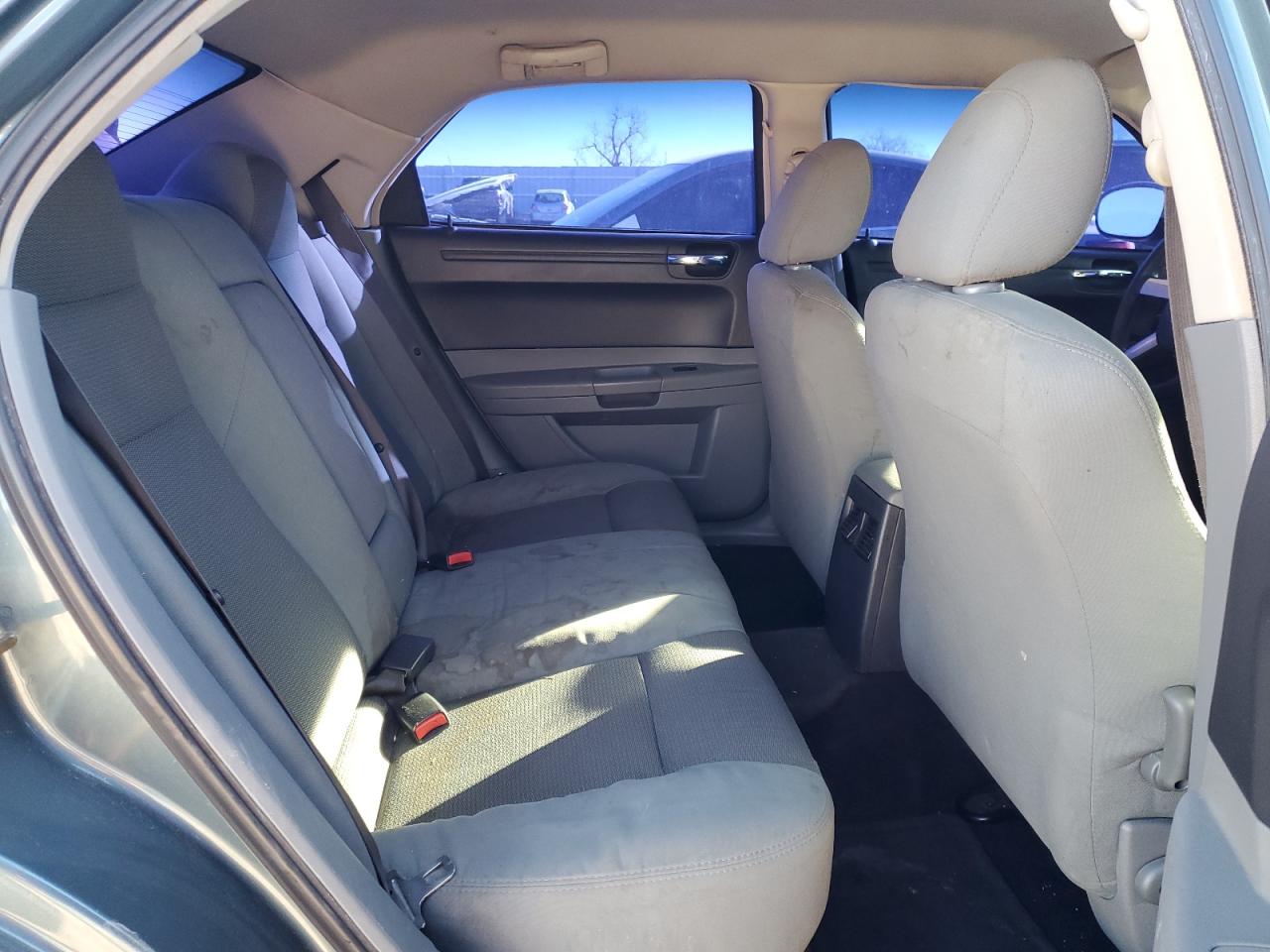 2005 Chrysler 300 VIN: 2C3JA43R65H603898 Lot: 85925154