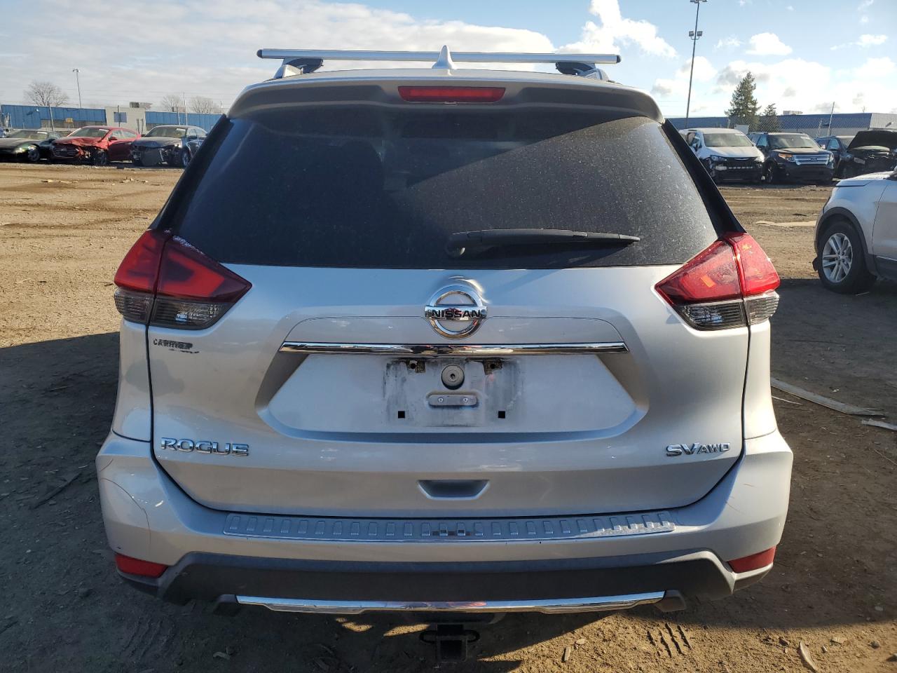 2017 Nissan Rogue - Image 6