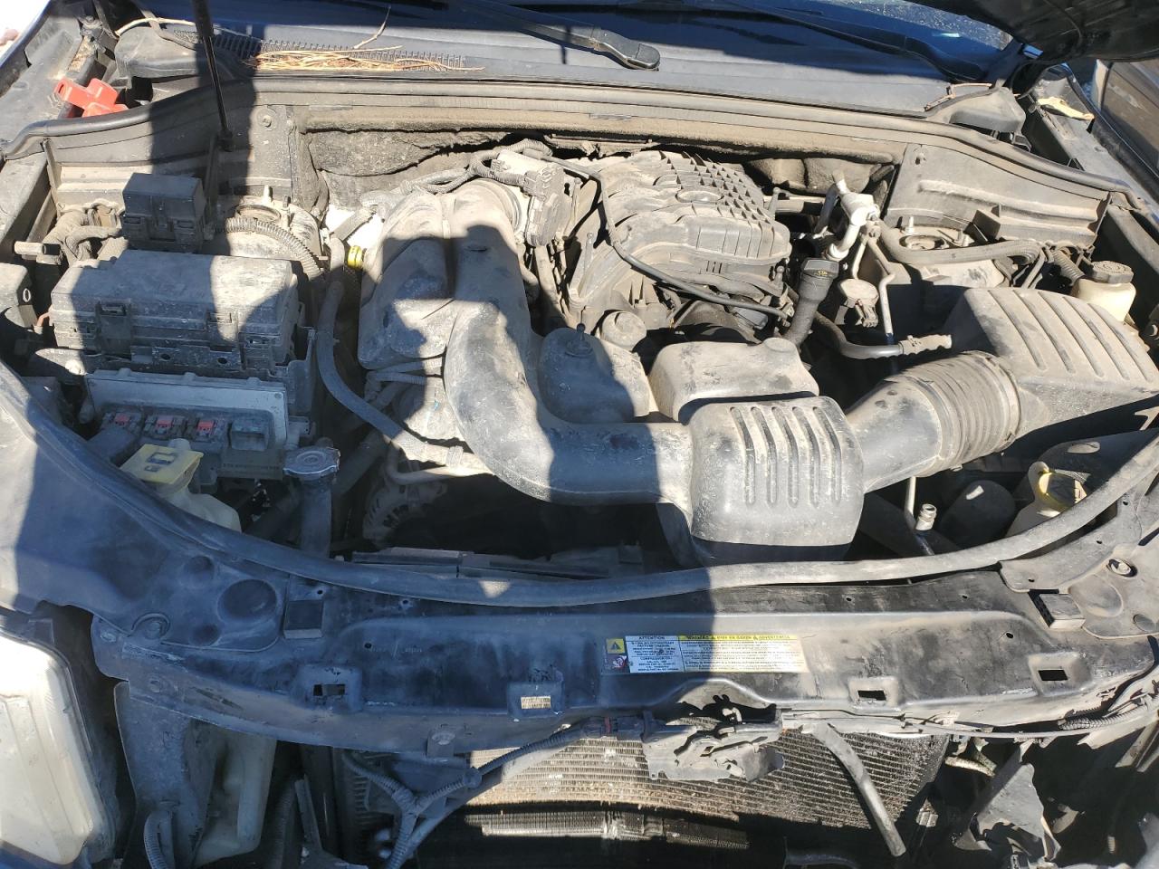 2011 Jeep Grand Cherokee - Image 12