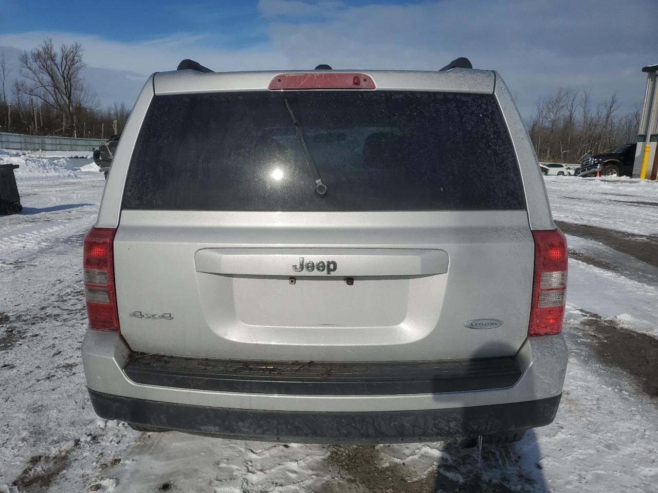 VIN 1C4NJRFB5ED512241 2014 JEEP PATRIOT no.6