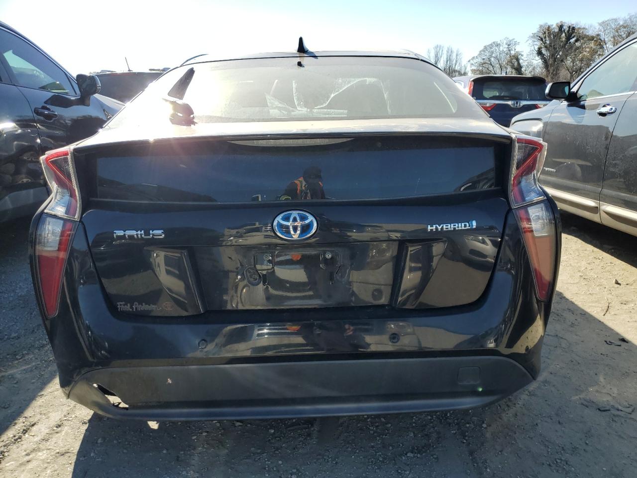 2018 Toyota Prius - Image 6