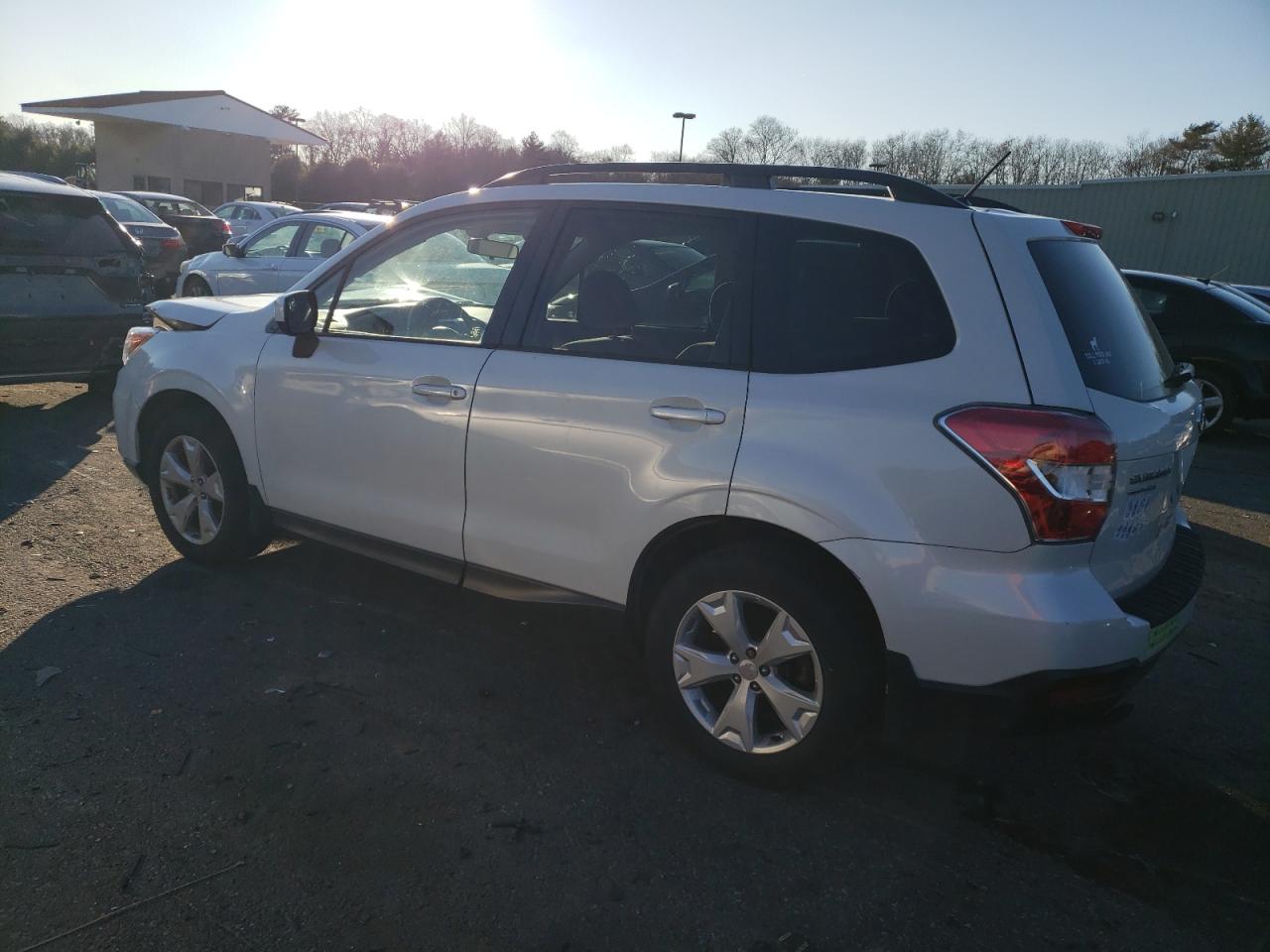 VIN JF2SJAFC5FH836718 2015 SUBARU FORESTER no.2