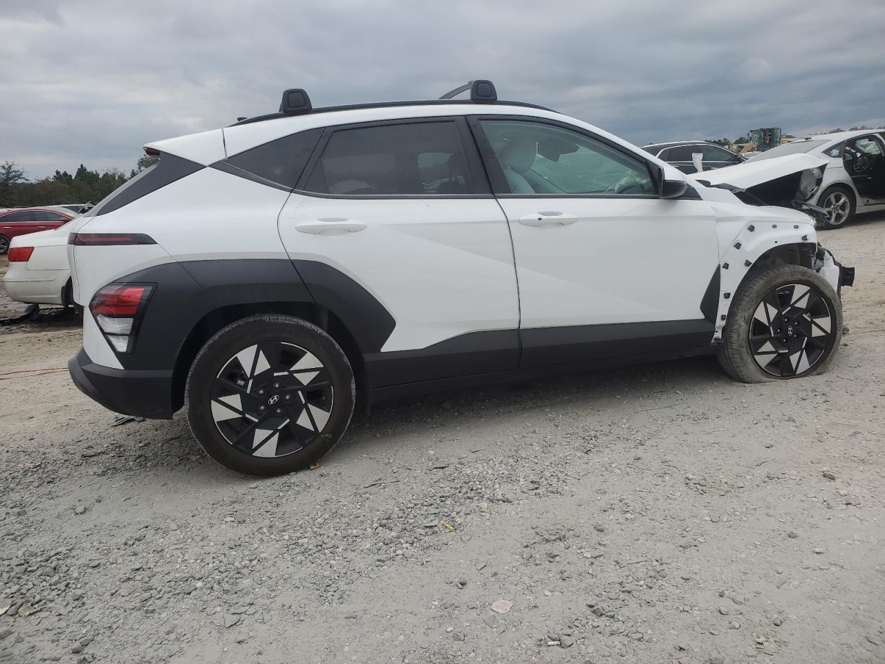 VIN KM8HB3AB7RU112746 2024 HYUNDAI KONA no.3