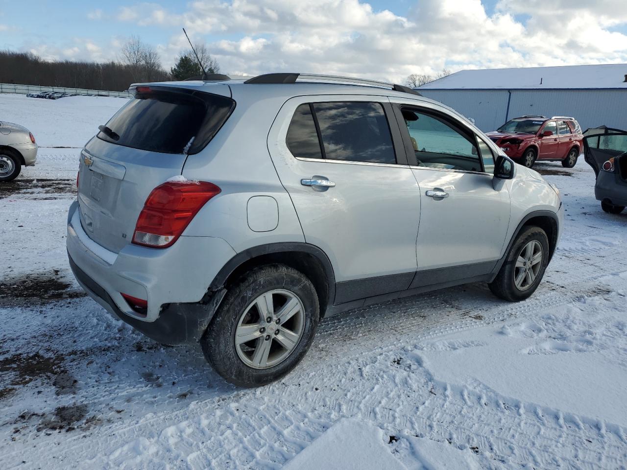 2019 Chevrolet Trax - Image 3