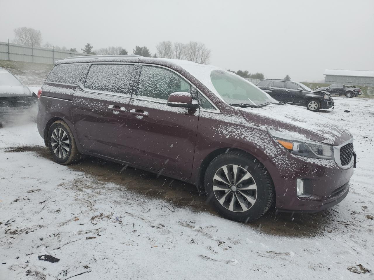 VIN KNDMC5C19H6330352 2017 KIA All Models no.4