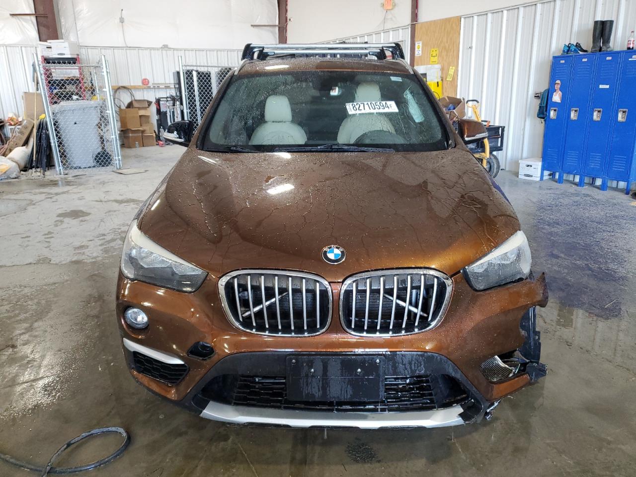 VIN WBXHT3C39H5F70343 2017 BMW X1 no.5