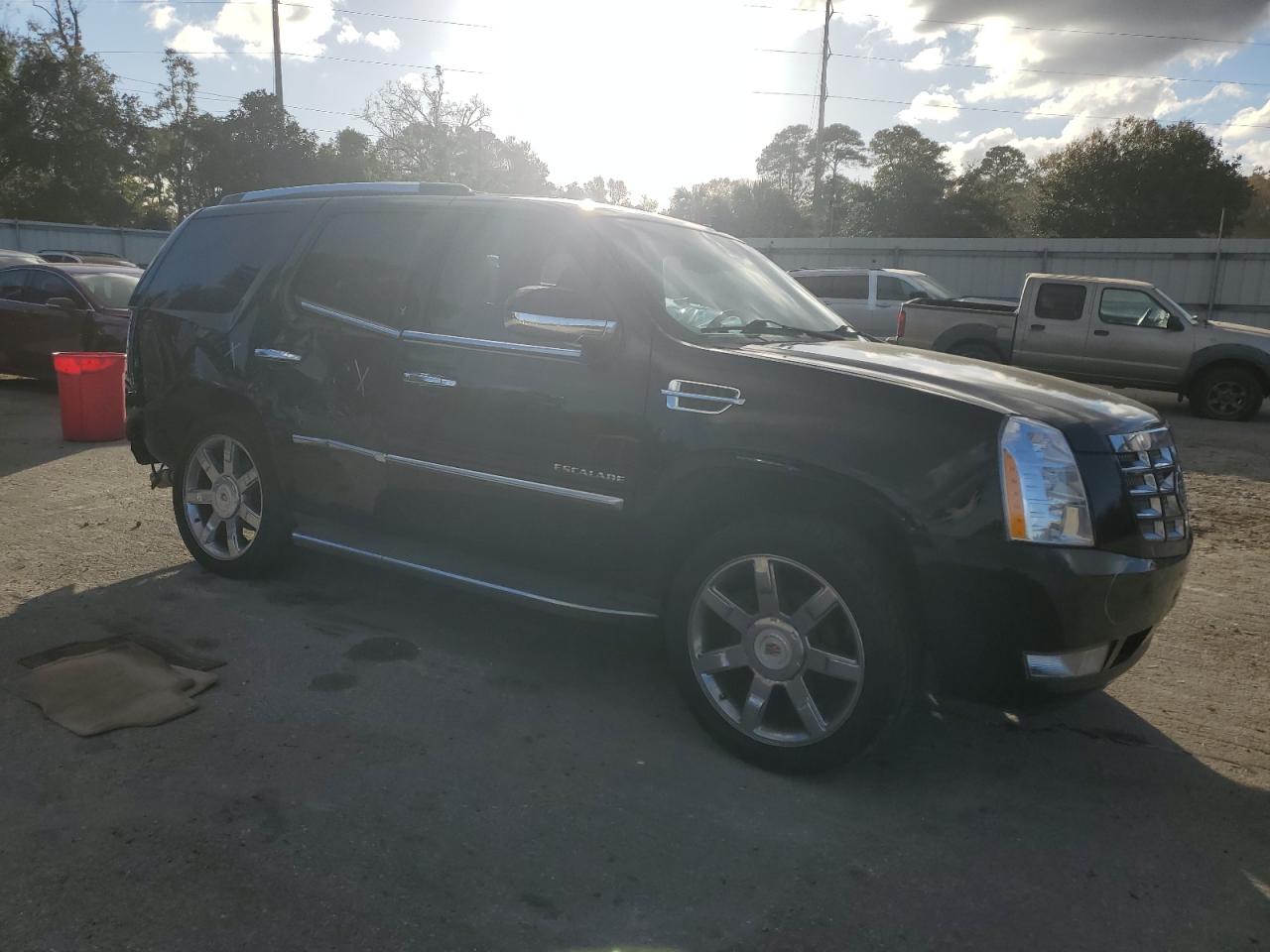 VIN 1GYS3BEFXER161624 2014 CADILLAC ESCALADE no.4