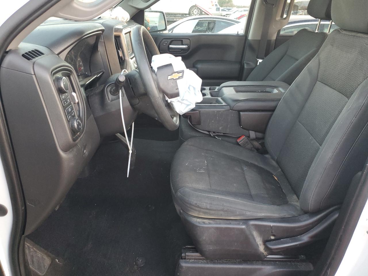 2020 Chevrolet Silverado - Image 7