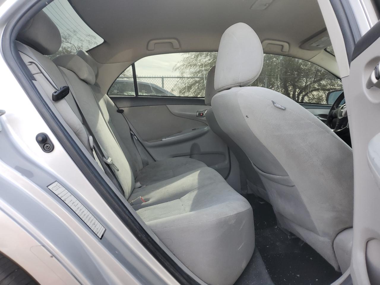 2012 Toyota Corolla - Image 10
