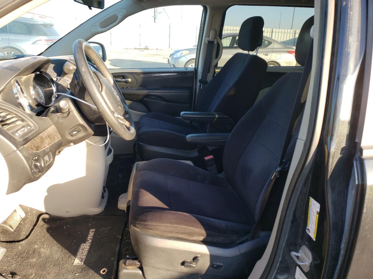 2011 Dodge Caravan - Image 7