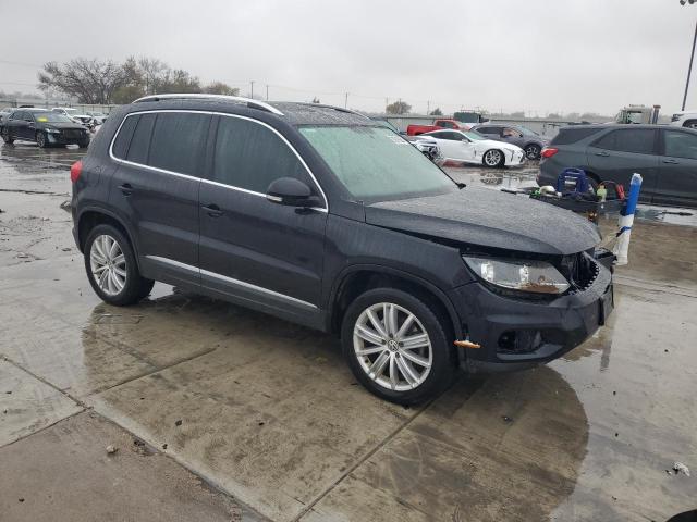  VOLKSWAGEN TIGUAN 2013 Черный