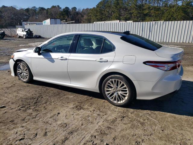  TOYOTA CAMRY 2019 White