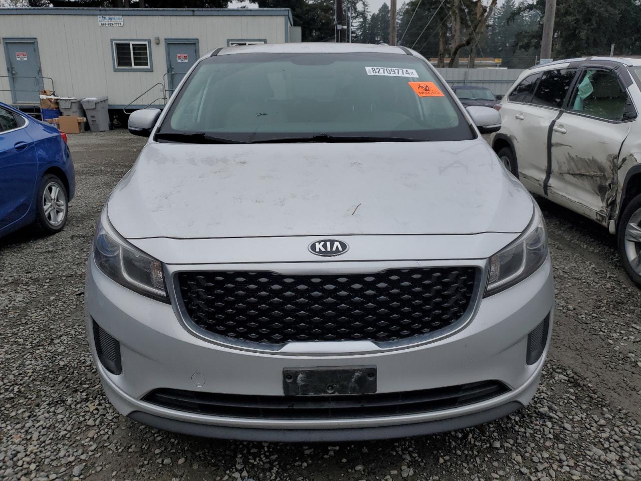 2016 Kia Sedona - Image 5