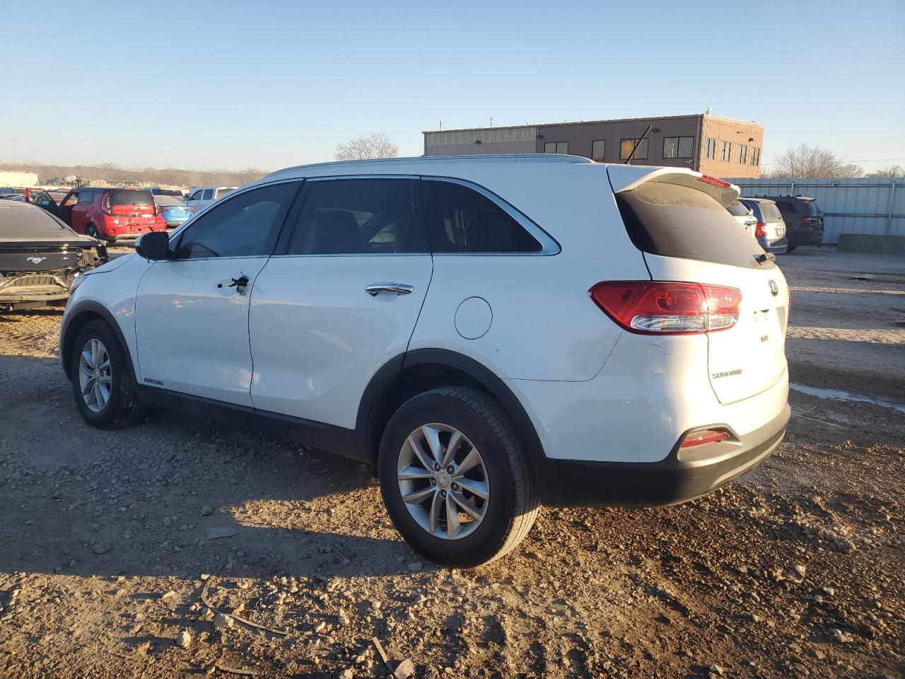 2017 Kia Sorento - Image 2