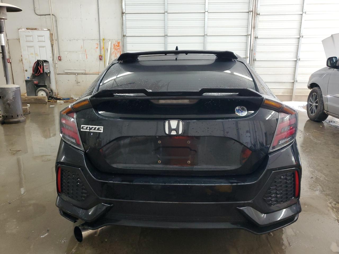 2017 Honda Civic - Image 6