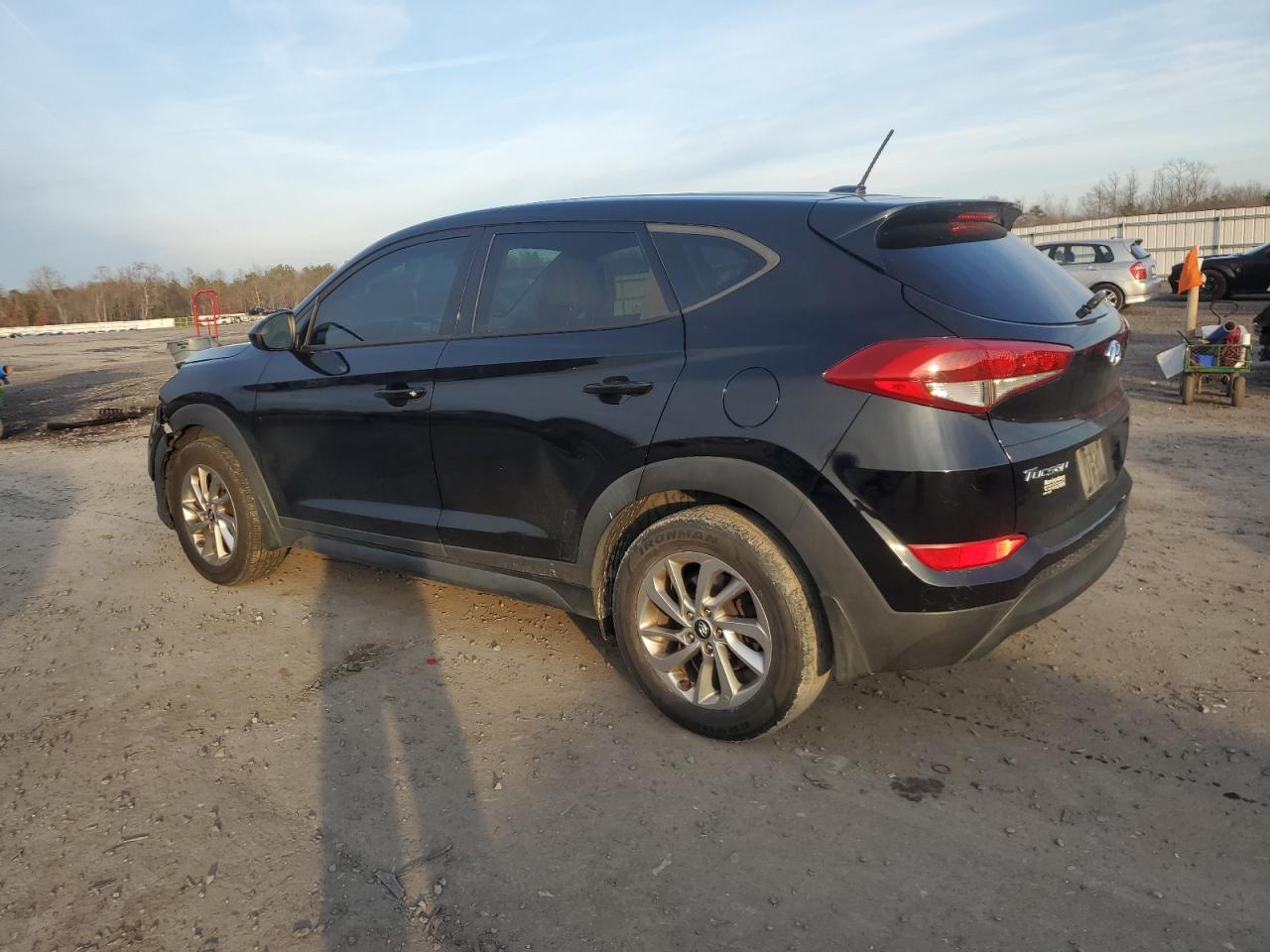 VIN KM8J23A44GU041926 2016 HYUNDAI TUCSON no.2