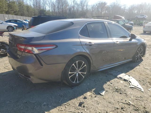  TOYOTA CAMRY 2018 Серый