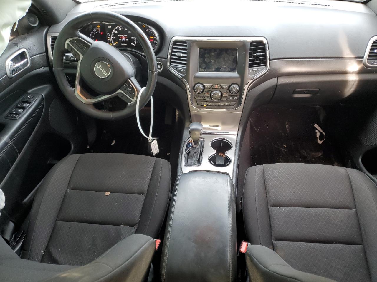 2018 Jeep Grand Cherokee - Image 8