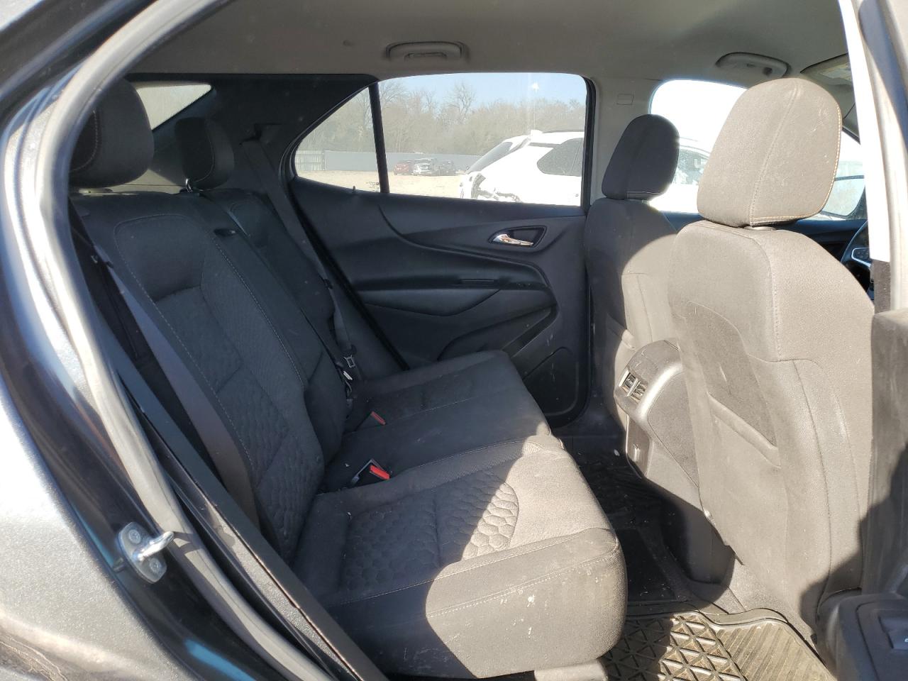 2018 Chevrolet Equinox - Image 11