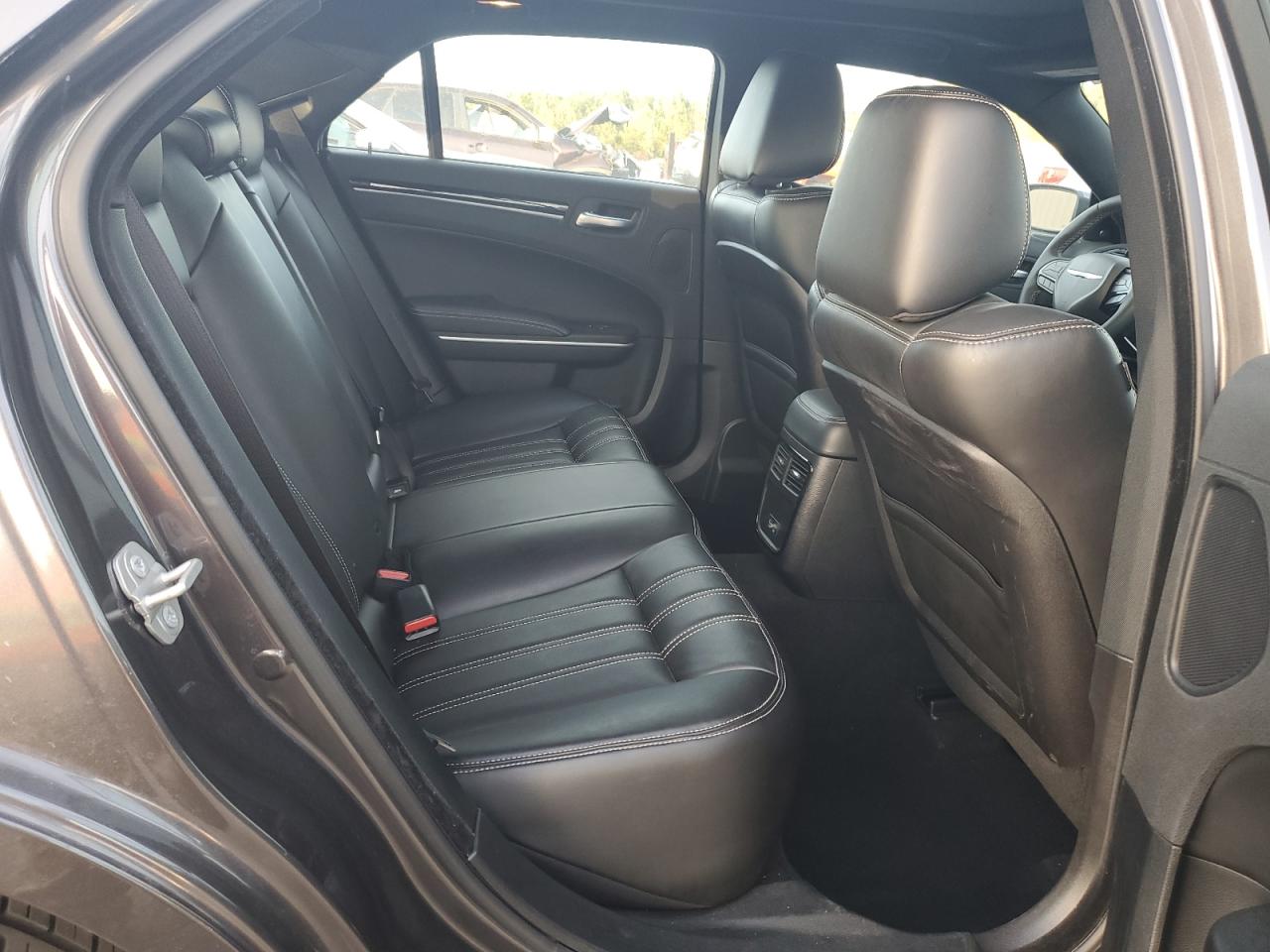 2023 Chrysler 300 S VIN: 2C3CCABG7PH637241 Lot: 82767154