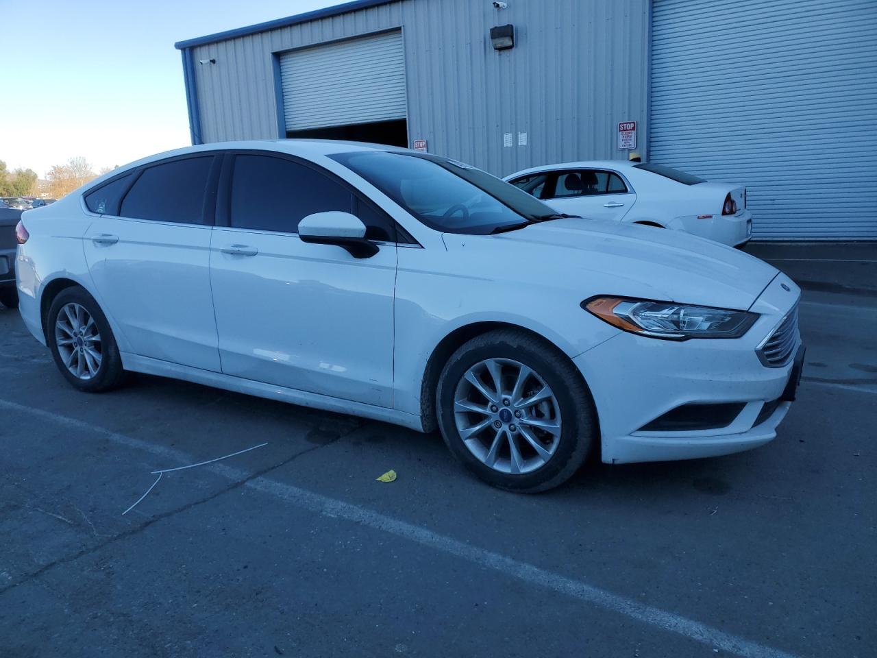 VIN 3FA6P0HD4HR255667 2017 FORD FUSION no.4