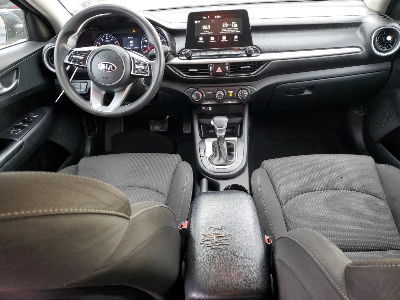 2020 Kia Forte - Image 8