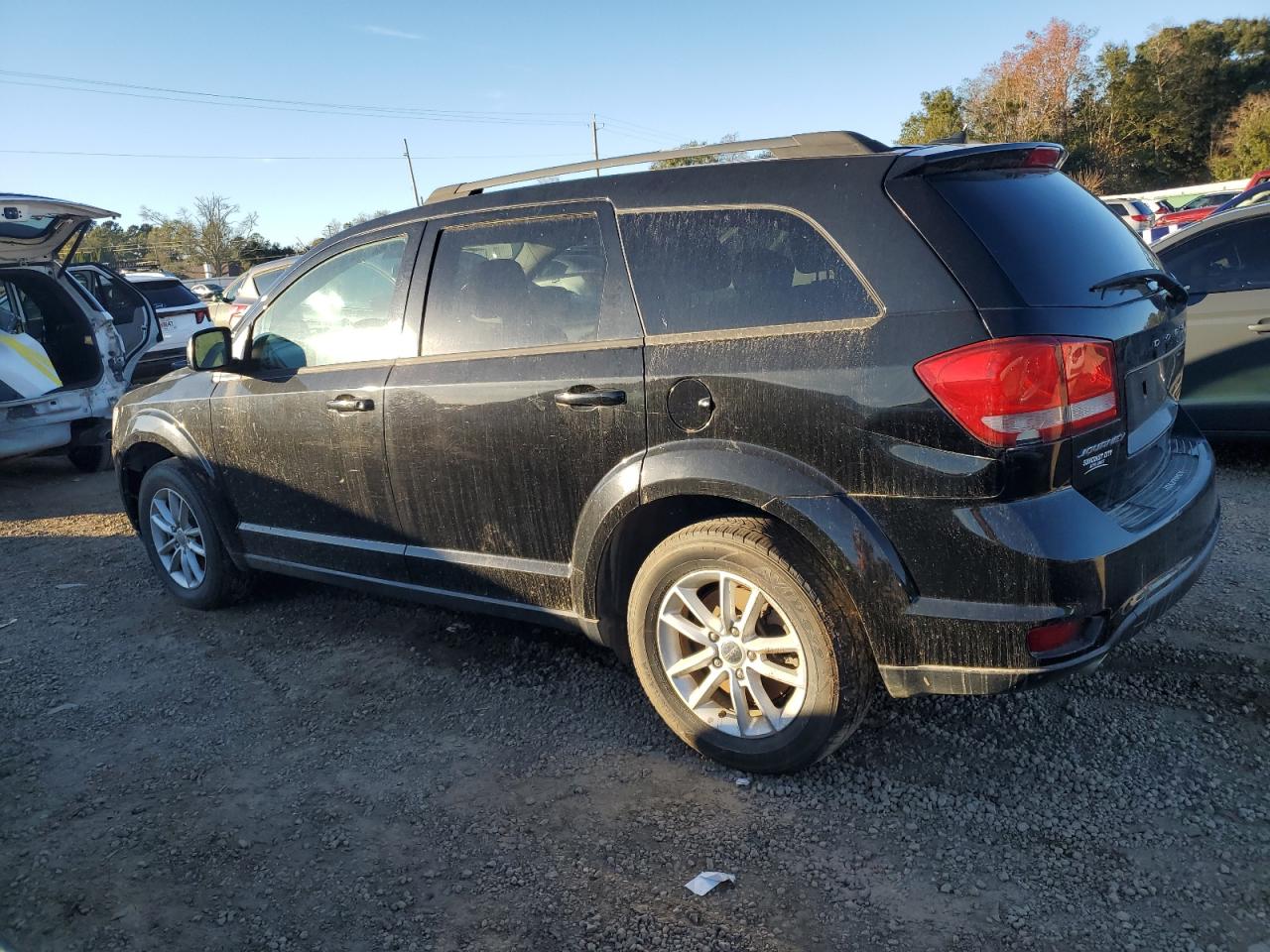 2016 Dodge Journey - Image 2