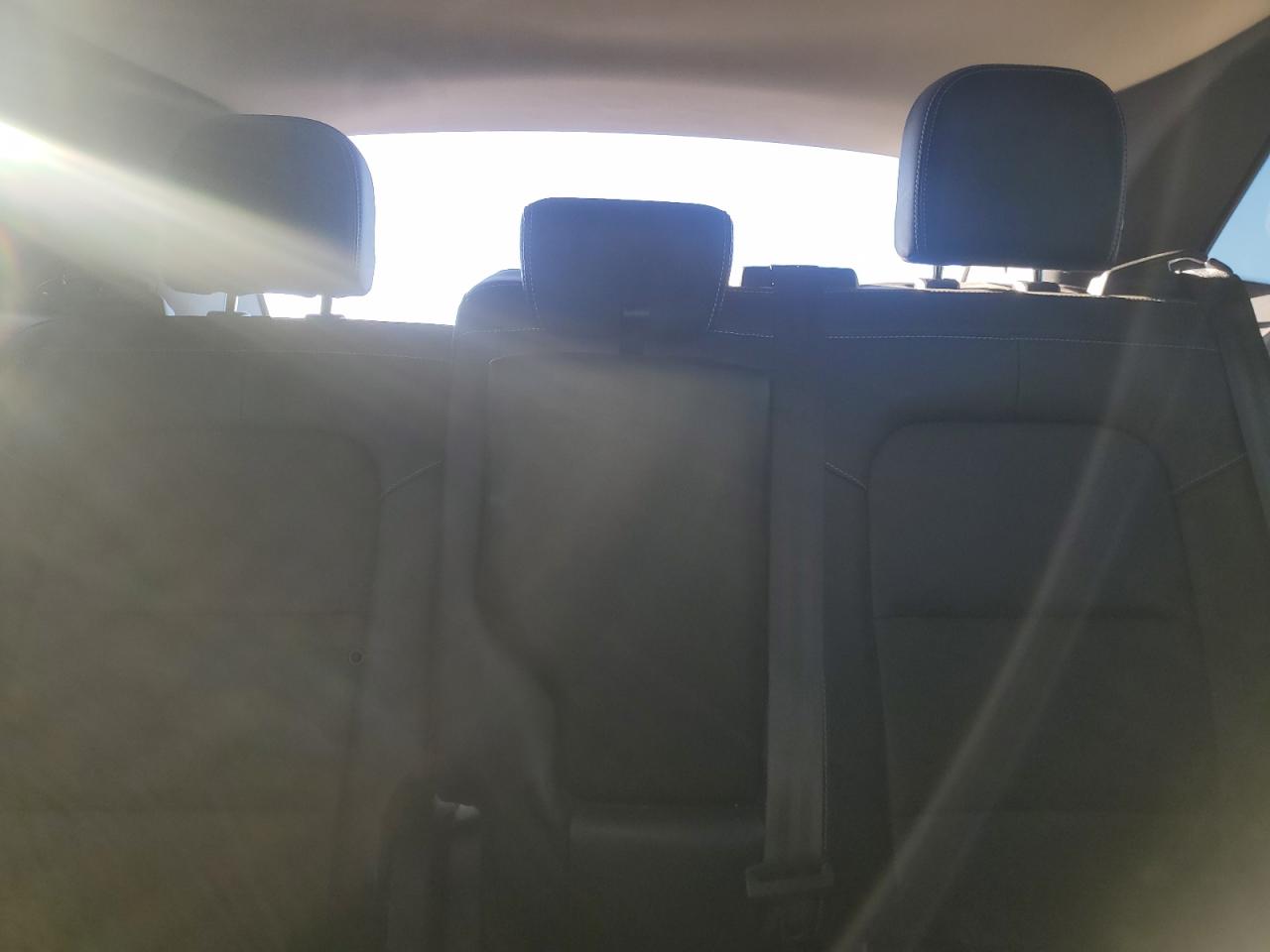 2020 Ford Escape - Image 10
