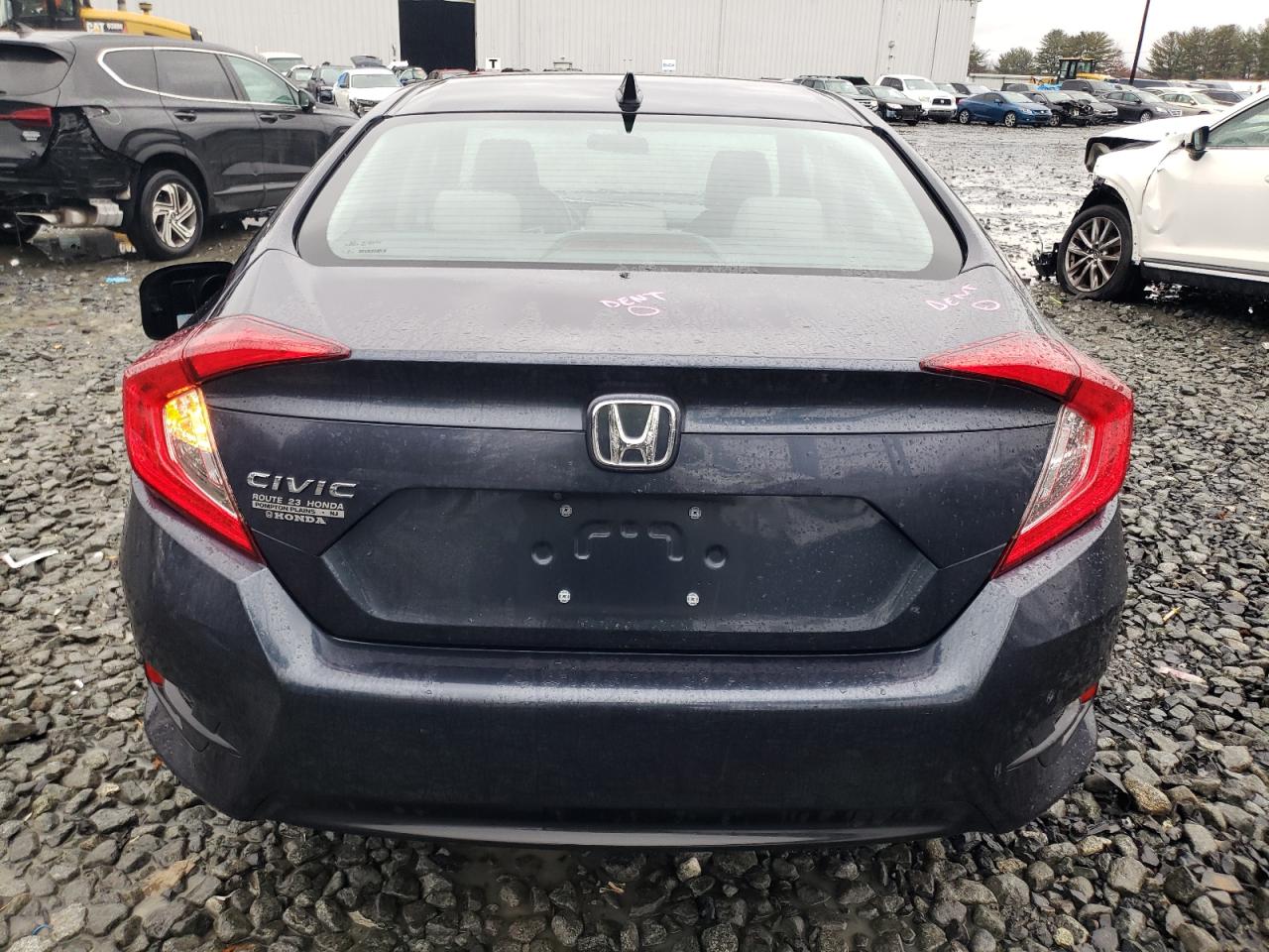 VIN 2HGFC2F82JH583809 2018 HONDA CIVIC no.6